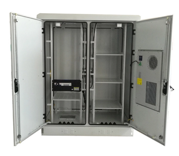 How to connect a mobile power distribution box