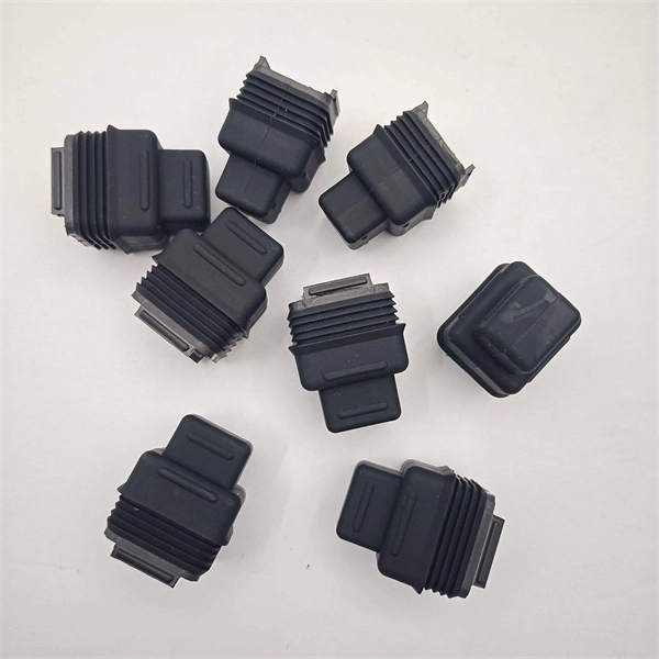 What is the function of a fiber optic flange connector 