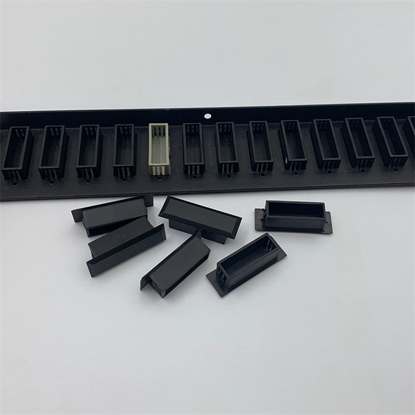 Does a PoE switch need to be powered 