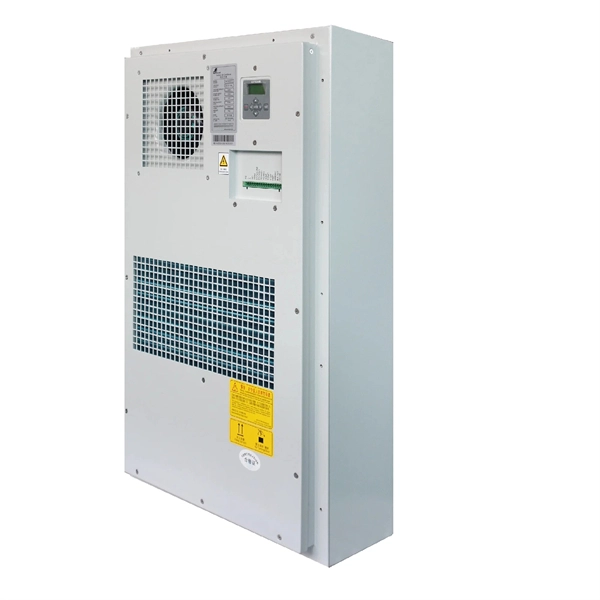 Safety mat for distribution box